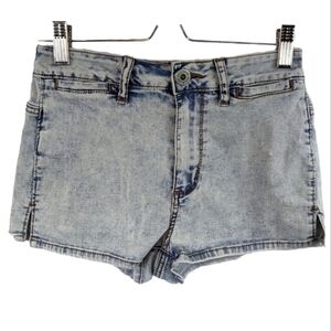Bullhead Acid Wash High Rise Hot Short Sz 1